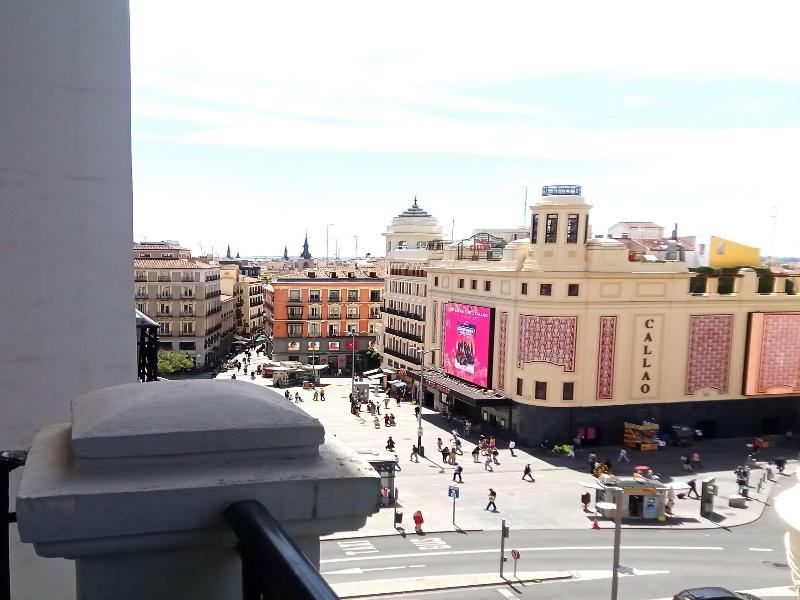 Ã‰xito En Madrid — general view