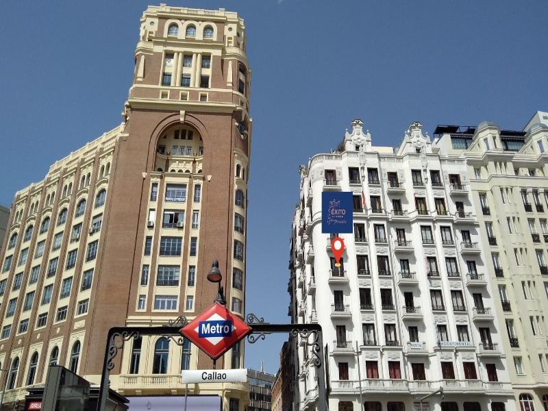 Ã‰xito En Madrid image