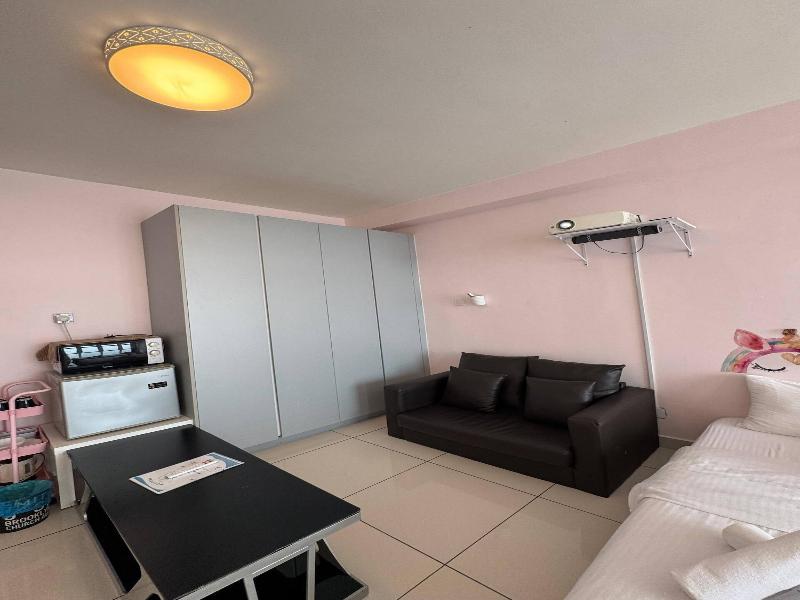 Residences At Daya By Sr Home image