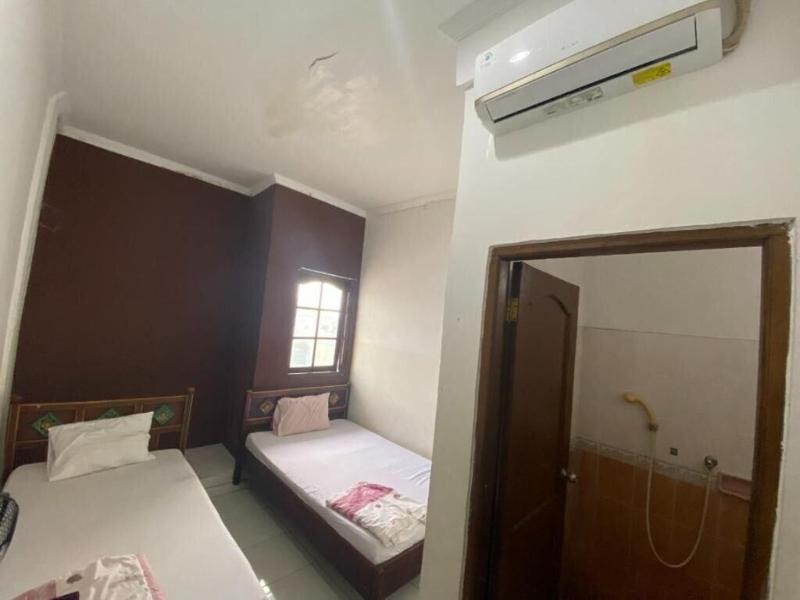 Hotel Candra Adigraha image
