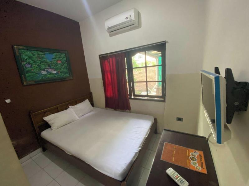 Hotel Candra Adigraha image