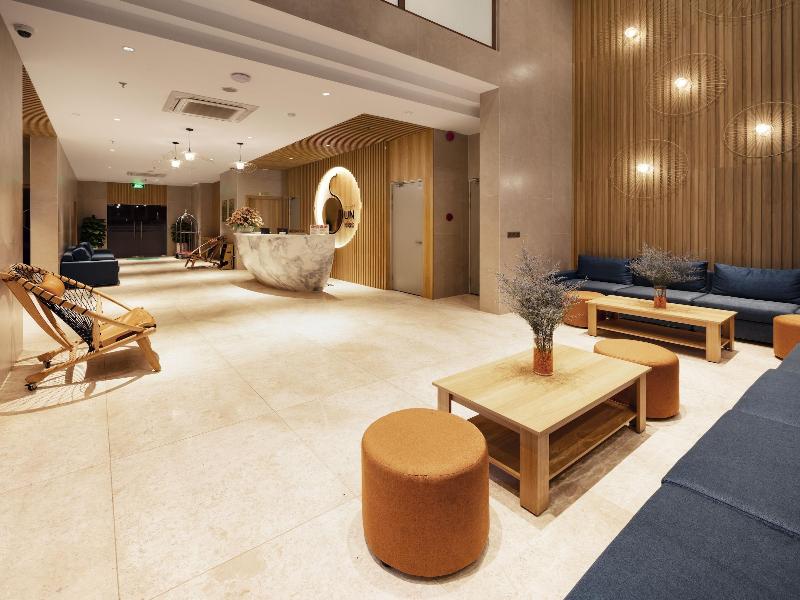 Sunkiss Hotel image