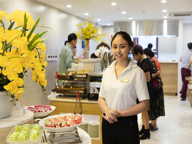 Sunkiss Hotel image