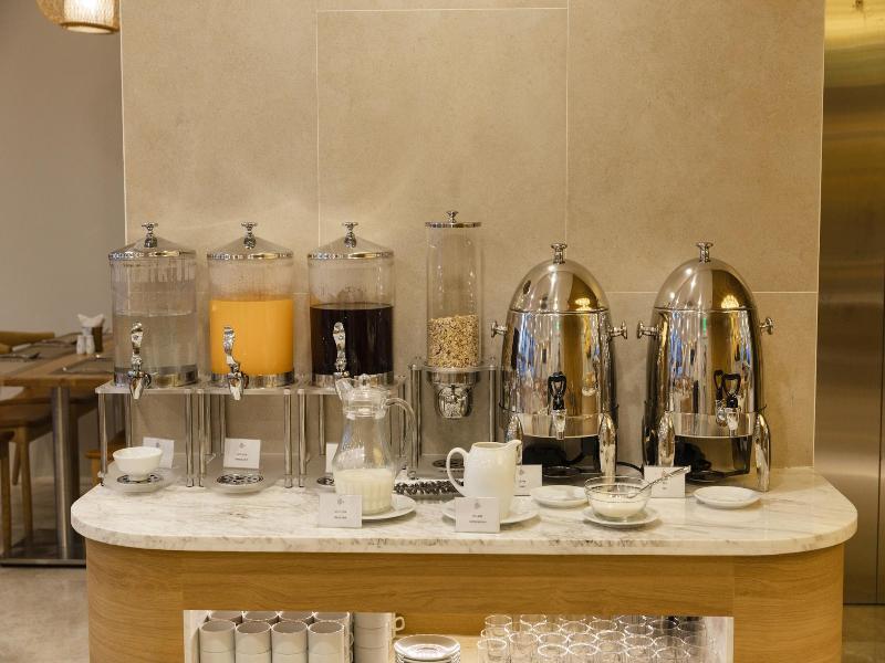 Sunkiss Hotel image