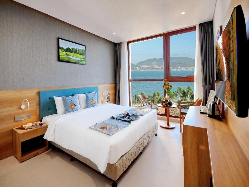 Sunkiss Hotel image