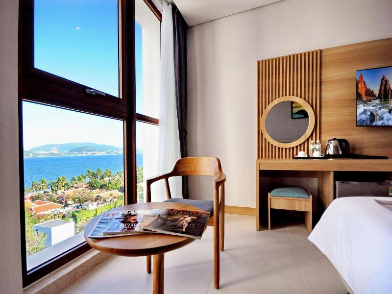 Sunkiss Hotel image