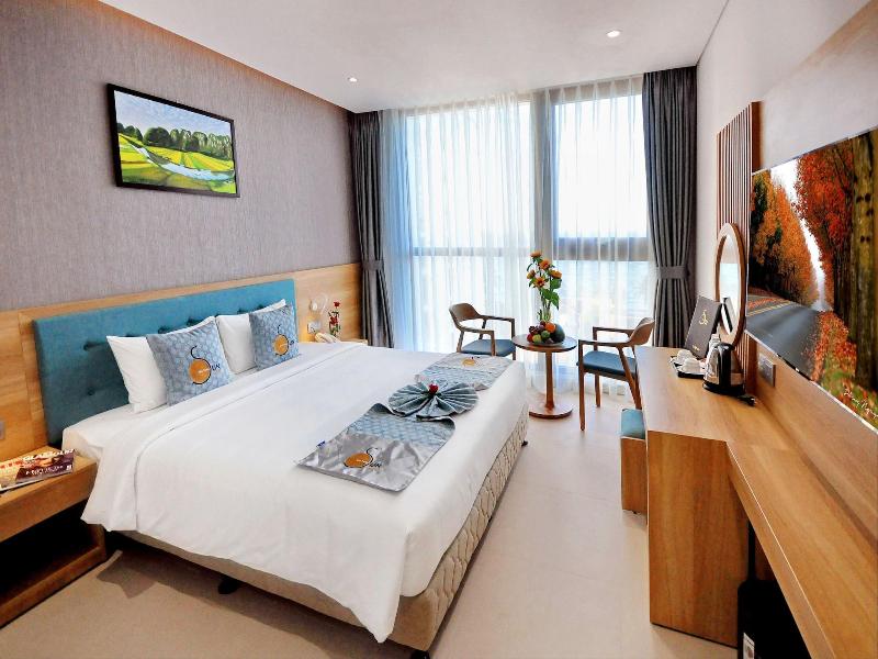 Sunkiss Hotel image
