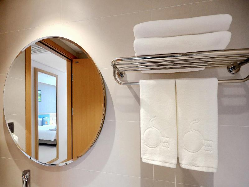 Sunkiss Hotel image