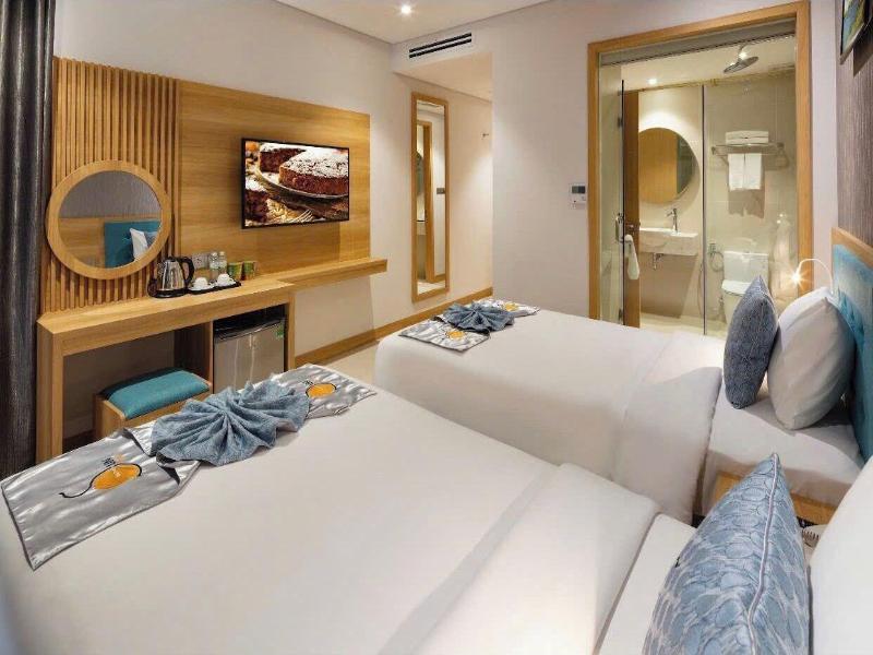 Sunkiss Hotel image