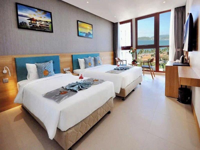 Sunkiss Hotel image