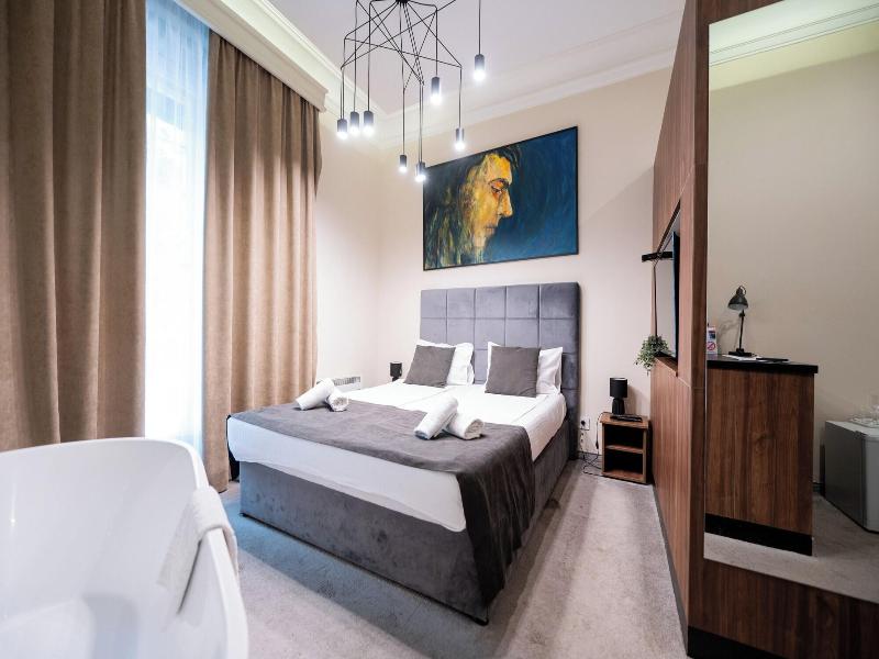 Boutique Hotel Kings Palace image