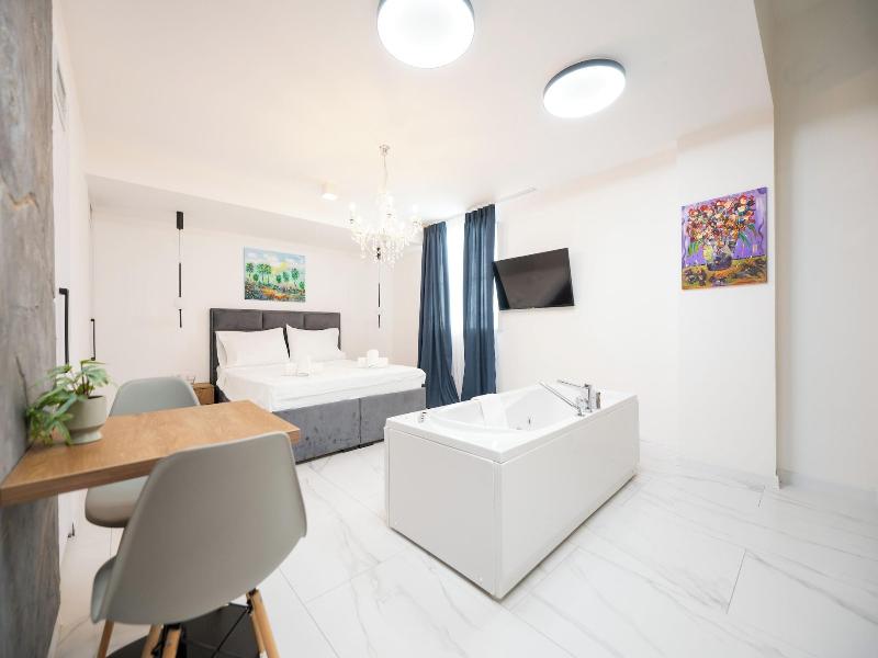 Boutique Hotel Kings Palace image