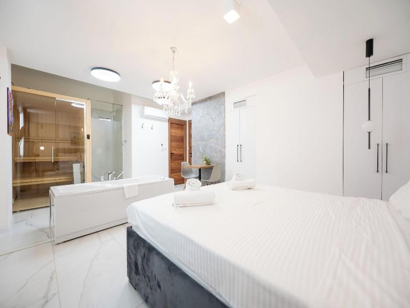 Boutique Hotel Kings Palace image