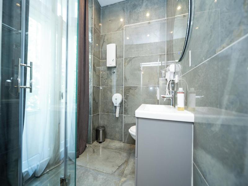 Boutique Hotel Kings Palace image