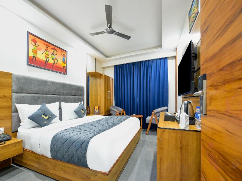 Hotel Le Premier image