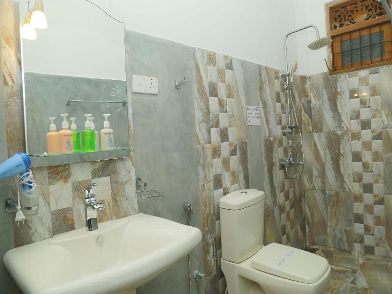 Awon Hotel image