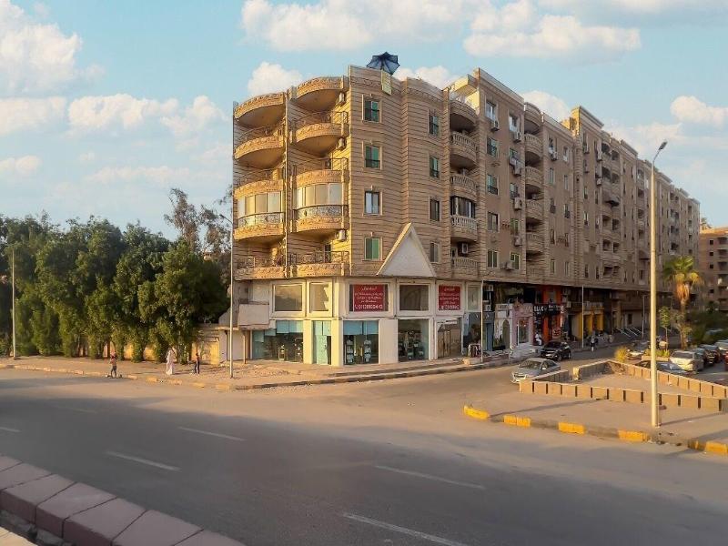 Pyramids Moon Hotel image