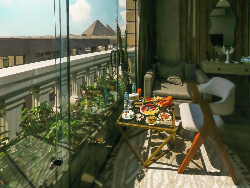 Pyramids Moon Hotel image