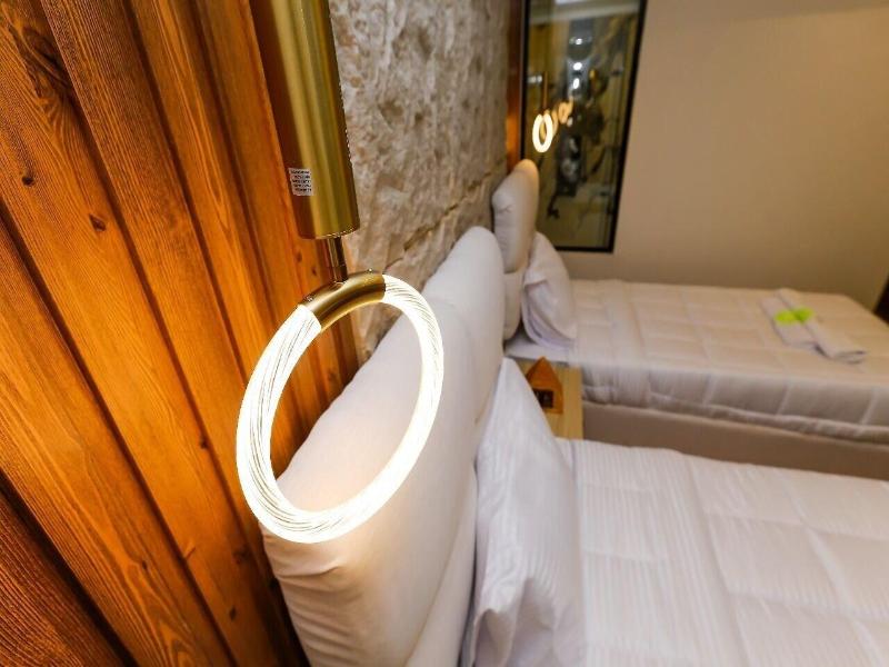 Pyramids Moon Hotel image