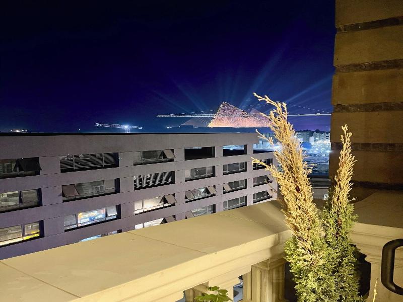 Pyramids Moon Hotel image