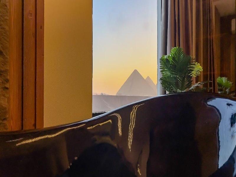 Pyramids Moon Hotel image