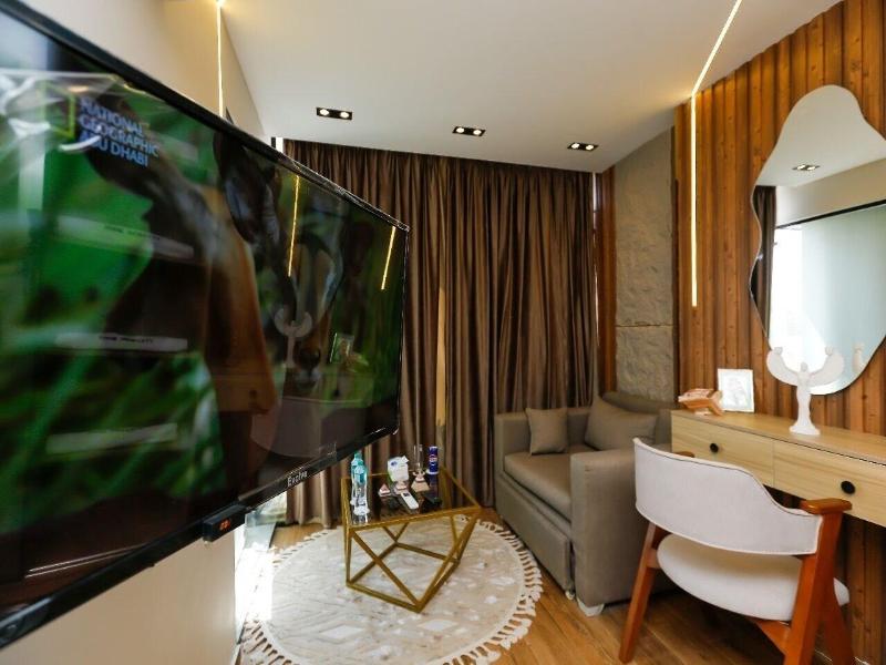 Pyramids Moon Hotel image