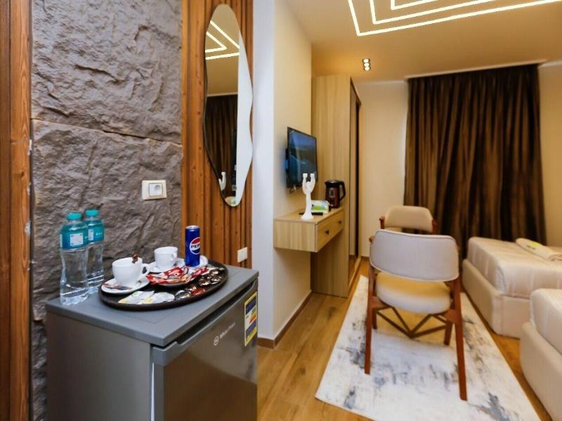 Pyramids Moon Hotel image