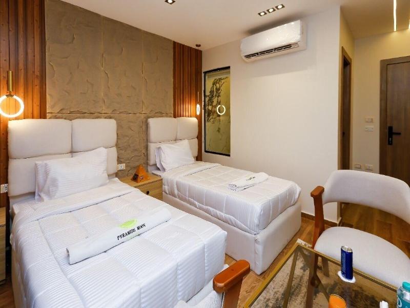 Pyramids Moon Hotel image