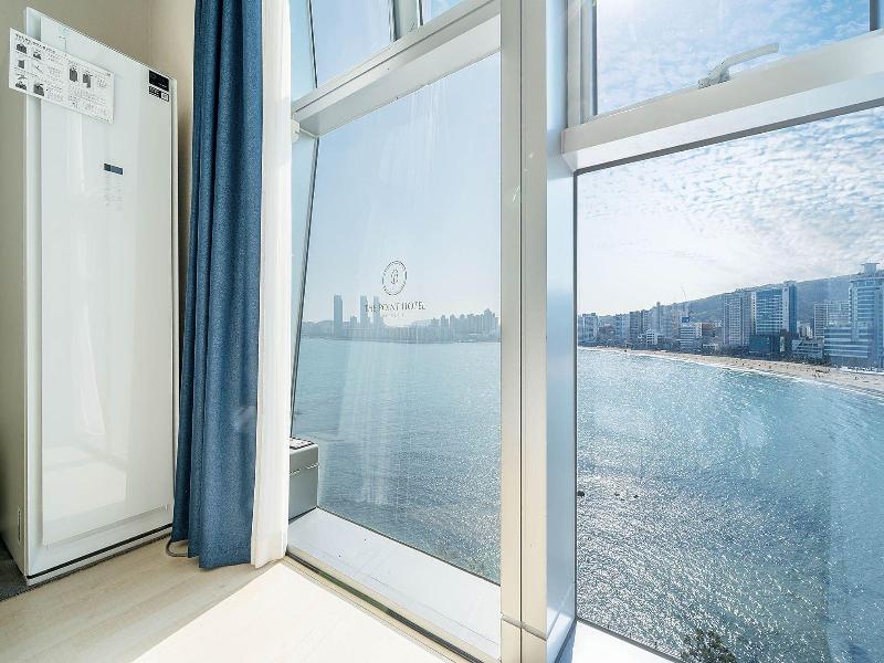 Ocean The Point Hotel image