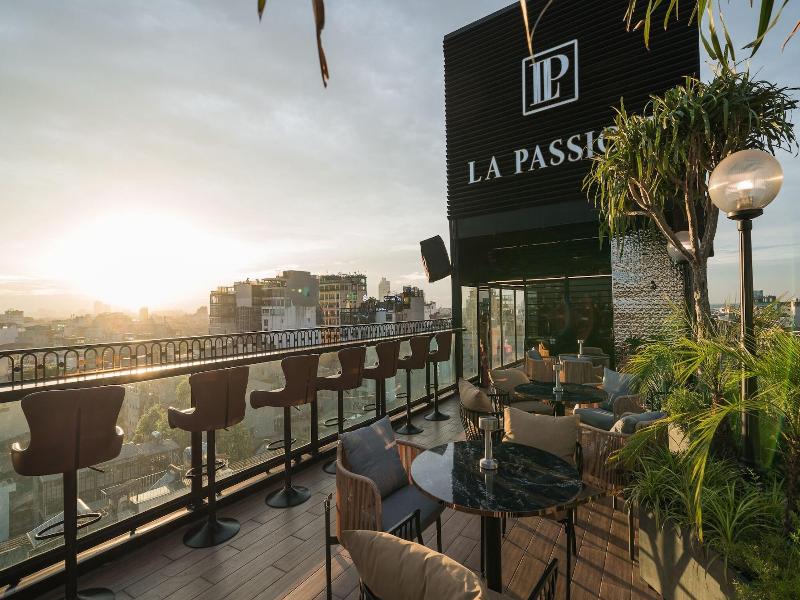 La Passion Premium Cau Go Hotel image