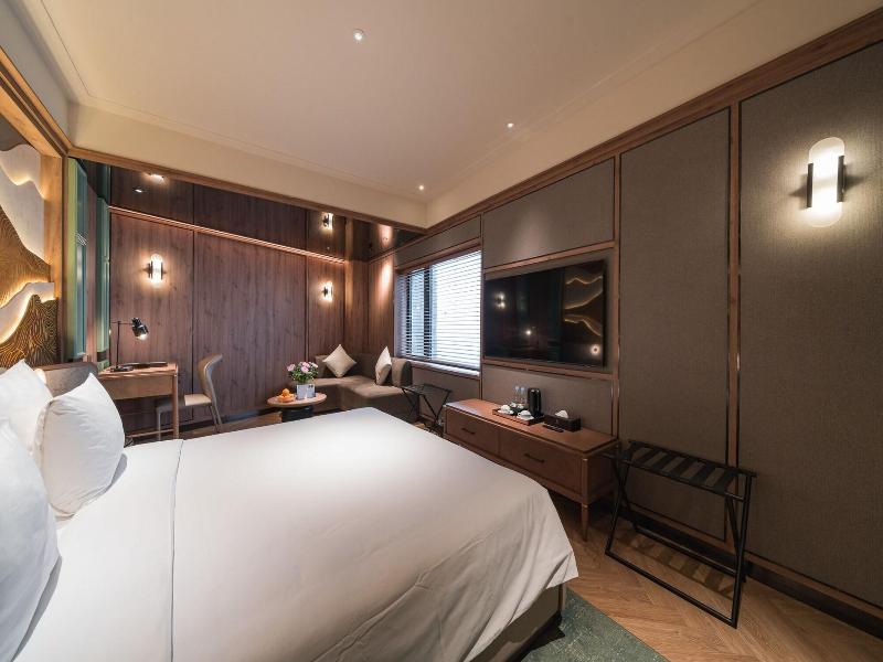 La Passion Premium Cau Go Hotel image