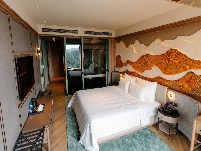 La Passion Premium Cau Go Hotel image
