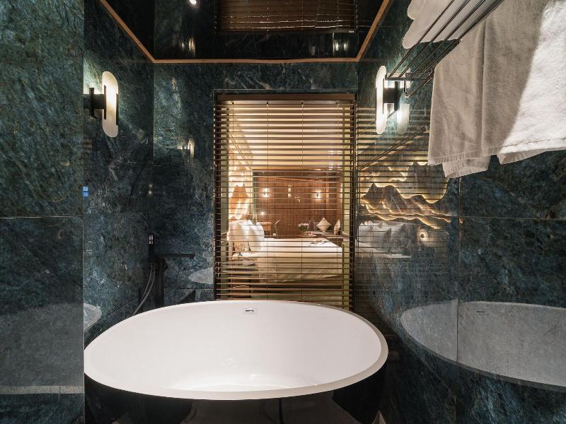 La Passion Premium Cau Go Hotel image