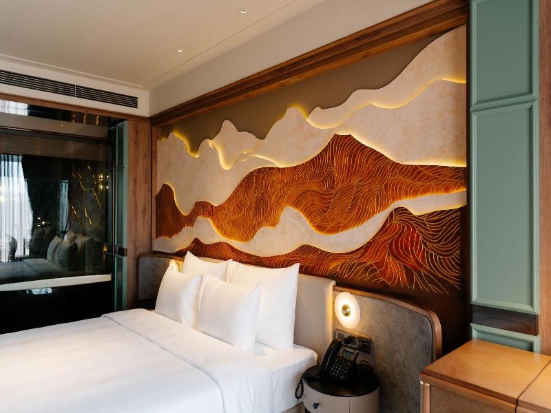 La Passion Premium Cau Go Hotel image