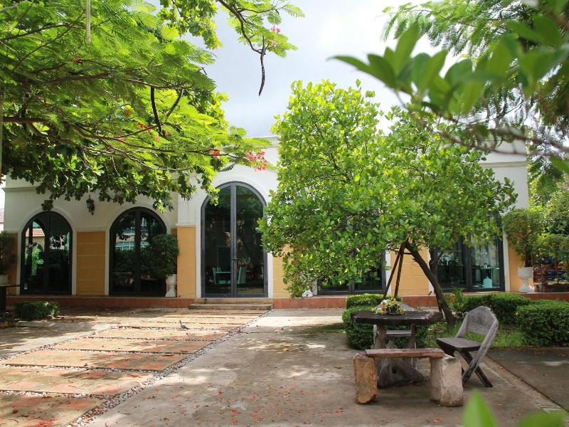 Grand Smile Wellness Resort image