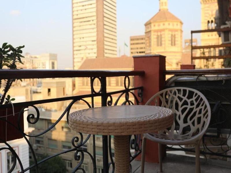 Mid Downtown Hotel image