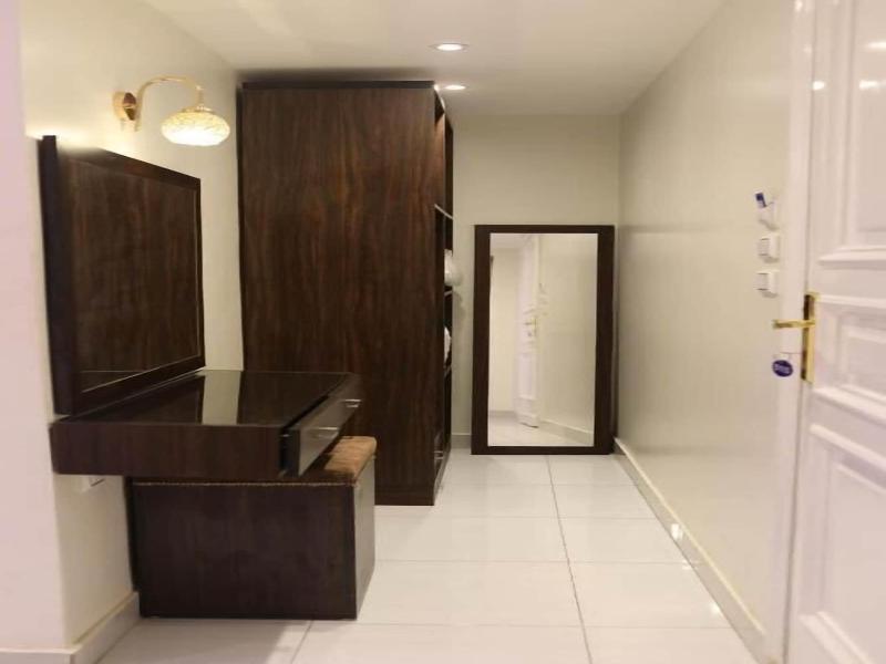 Mid Downtown Hotel image