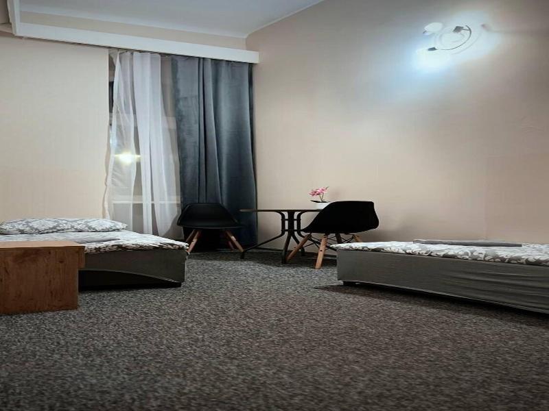 Fivehostel image