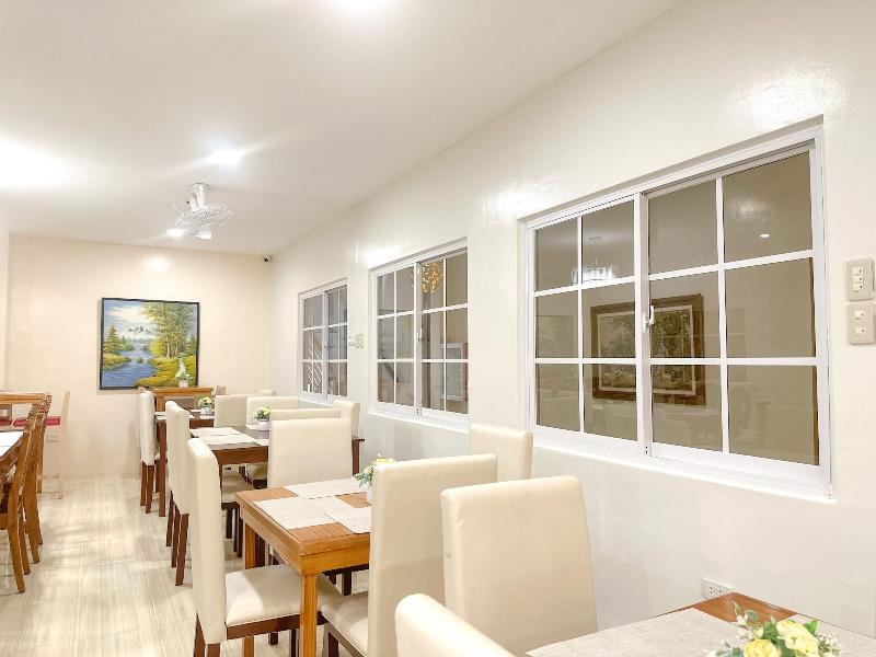 Casa Bicolandia Suites image