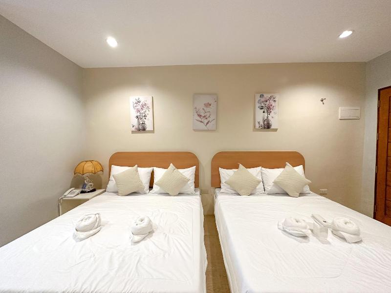Casa Bicolandia Suites image