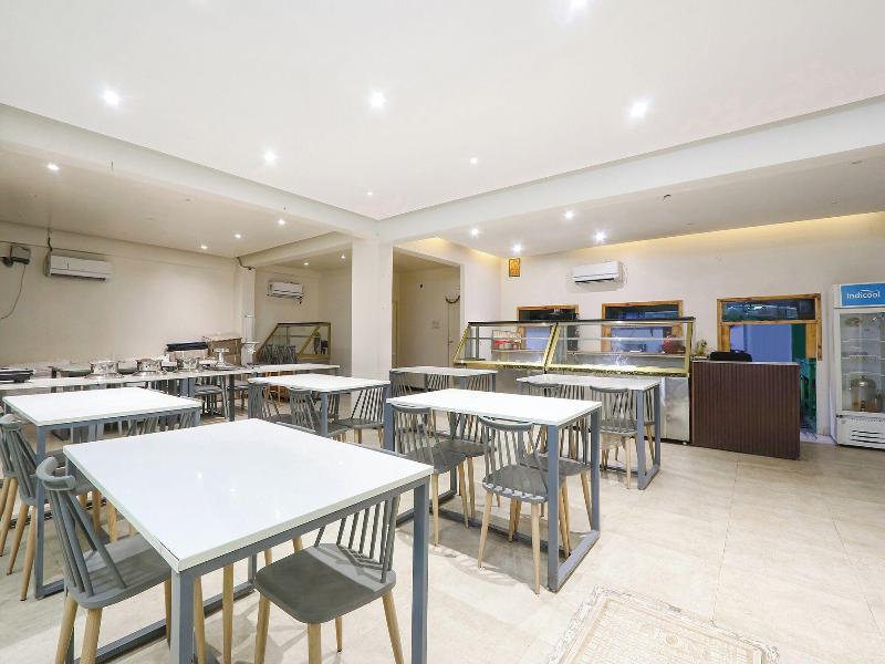 Hotel Blue Dawn - Near Dlf Cyber City, Gachibowl