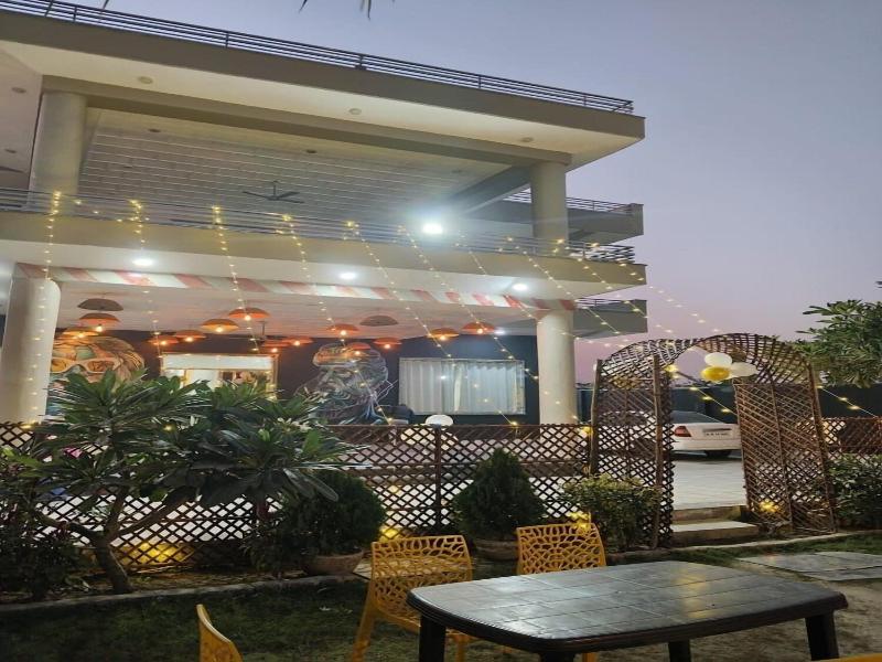 Gobravo 11 6bhk Farm With Pool Sohna Road Gurgao image