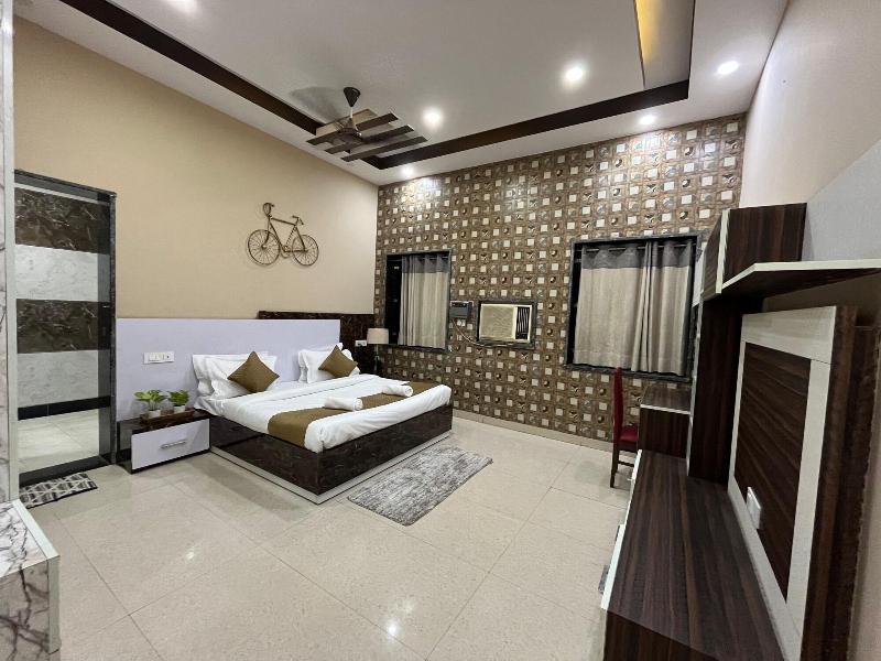 Gobravo 11 6bhk Farm With Pool Sohna Road Gurgao image