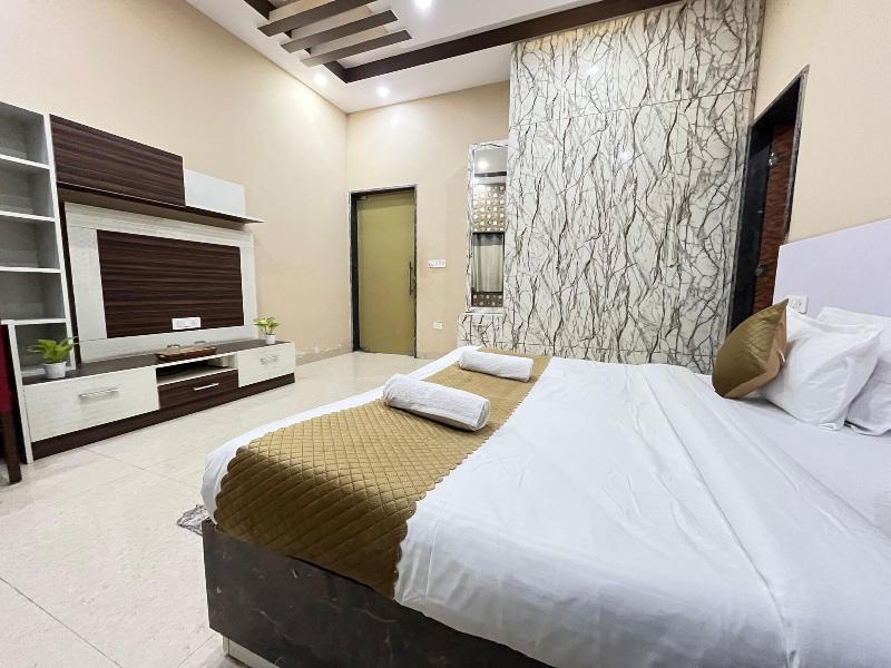 Gobravo 11 6bhk Farm With Pool Sohna Road Gurgao image