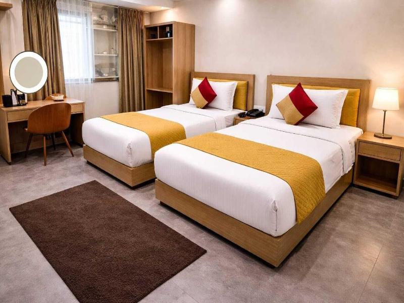 Hotel The Rise image