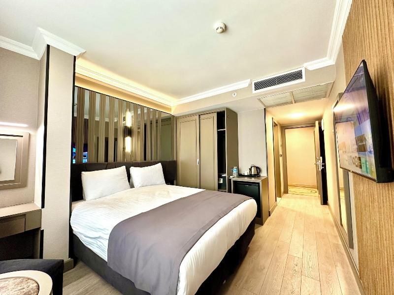 Aven Hotel image
