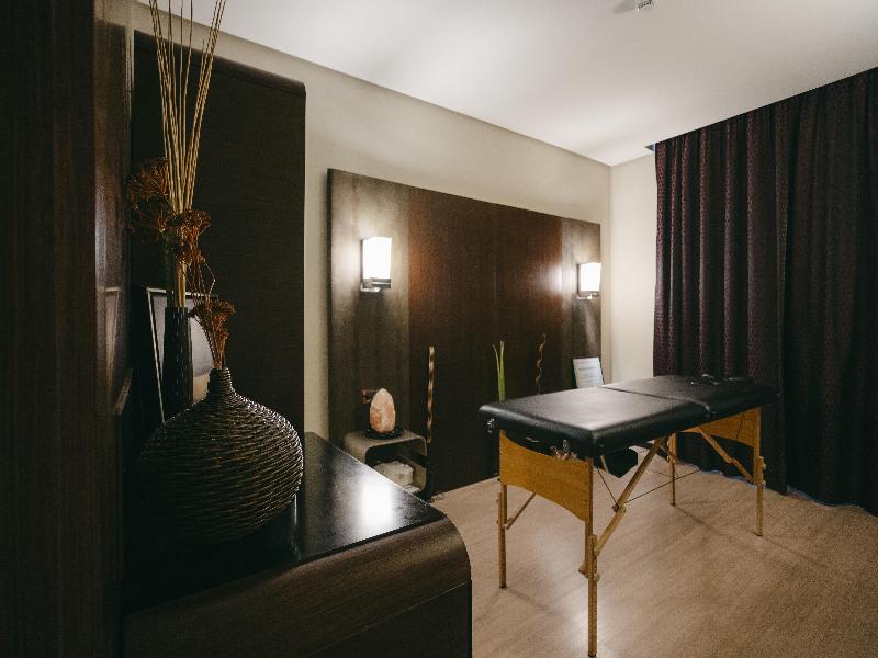 Best Western Hotel Goldenmile Milan image