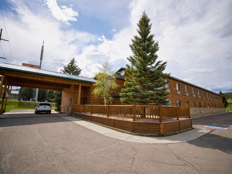 Mountain Vista Hotel image