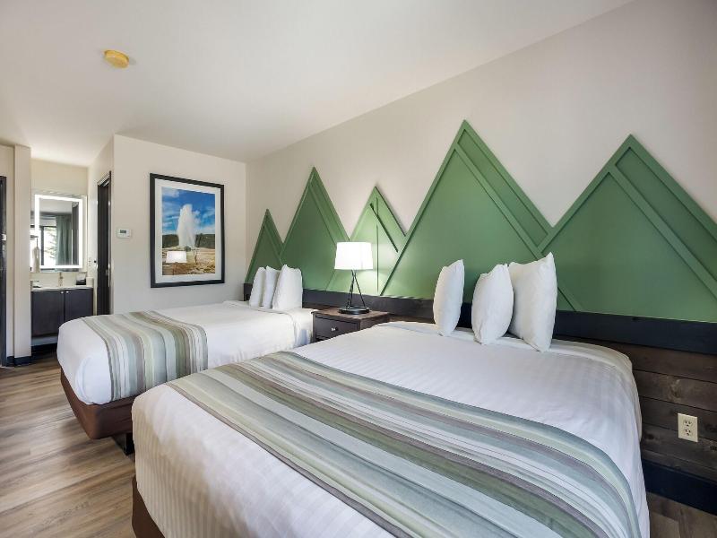 Mountain Vista Hotel image