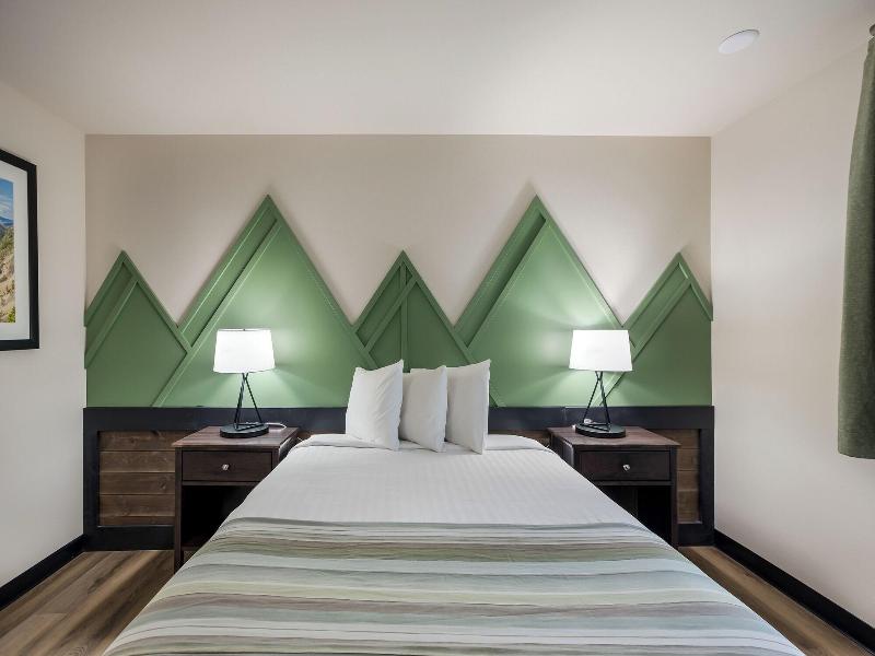 Mountain Vista Hotel image
